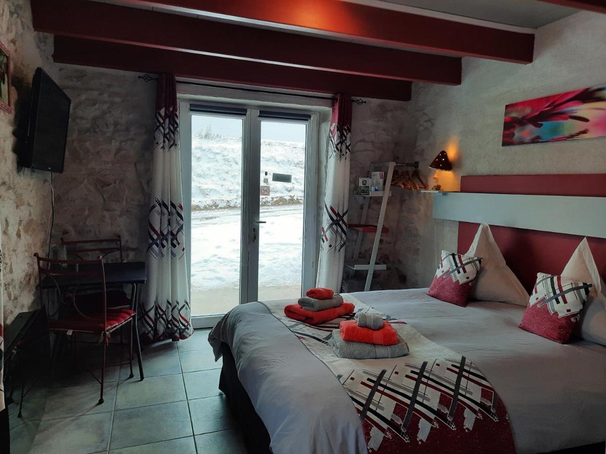 Bed and Breakfast L'Echappee Tremoussante Saint-Barthélemy-de-Vals Exteriér fotografie